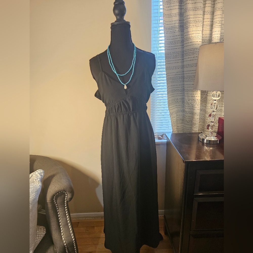 New Day Black Sleeveless Maxi Dress - Classic Women's Dress with pockets